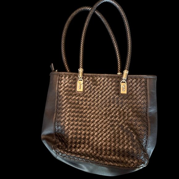 Black Woven Faux Leather Shoulder Bag - Picture 2 of 2